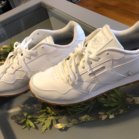 Reebok Classics - white - size 9.5 - Picture 2 of 4